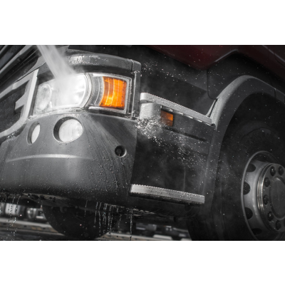 Mycí linka pro nákladní vozidla (EN)