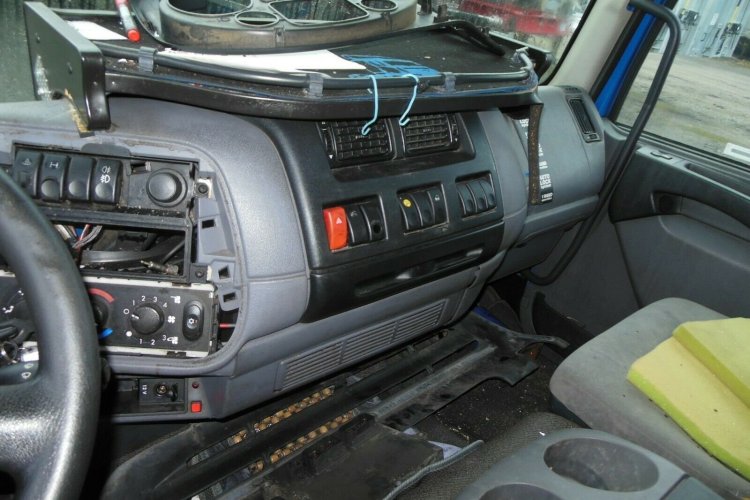 DAF 4,1 LF 45.180 na náhradní díly