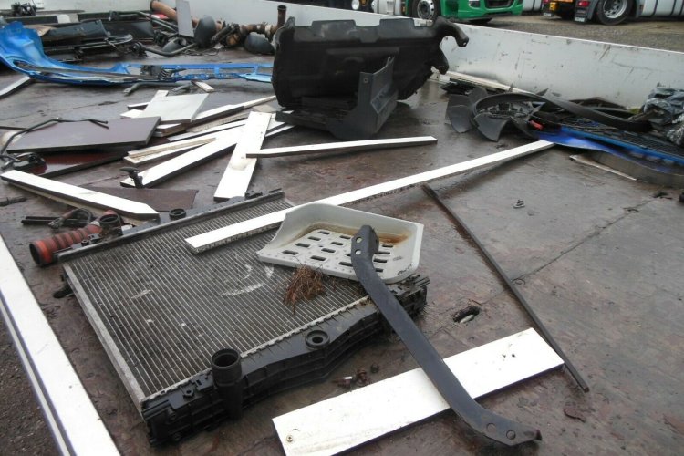 DAF 4,1 LF 45.180 na náhradní díly