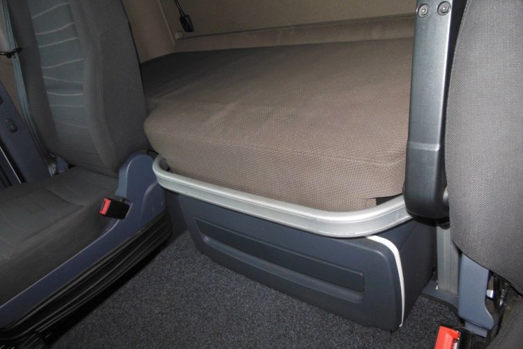 SCANIA 16 R 580, V8, 8X4, 164.000 KG, TO