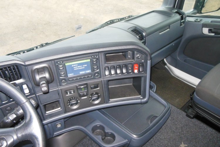 SCANIA 16 R 580, V8, 8X4, 164.000 KG, TO