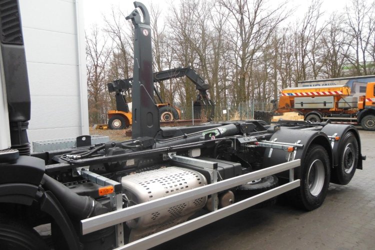 IVECO X-WAY,280X46,TNH 20,SKLADEM