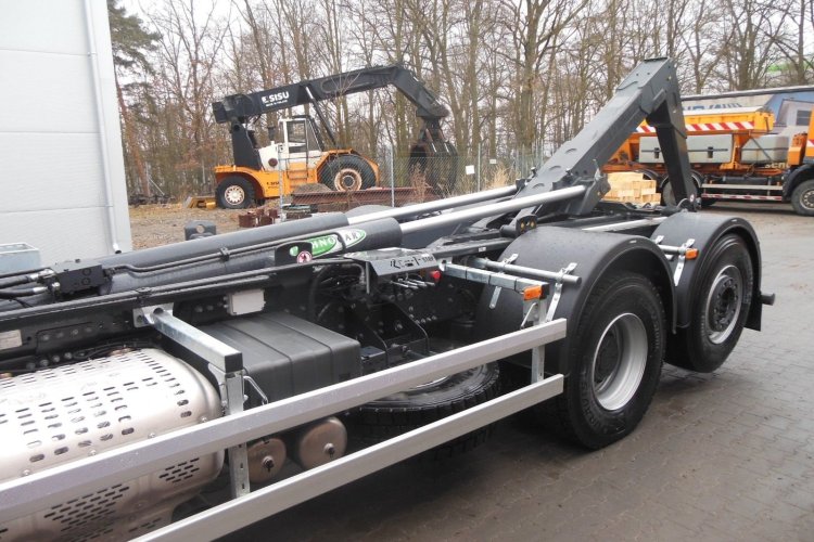 IVECO X-WAY,280X46,TNH 20,SKLADEM