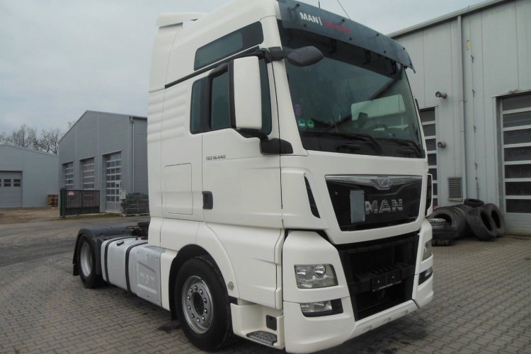 MAN TGX 18.440, Intarder