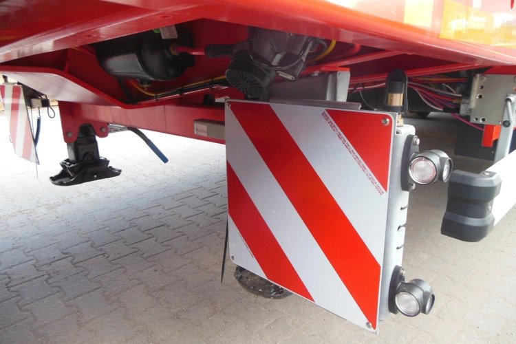 Kässbohrer K.SPA M 3, MEGA-PLATO-TELESKOP