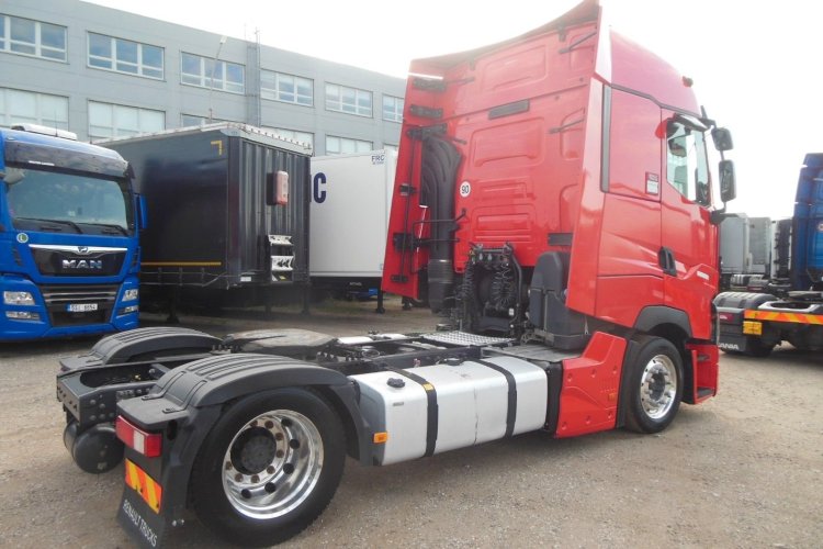 RENAULT T520 HIGH, LowDeck