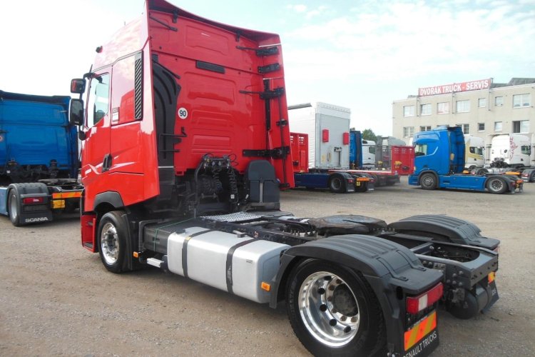 RENAULT T520 HIGH, LowDeck