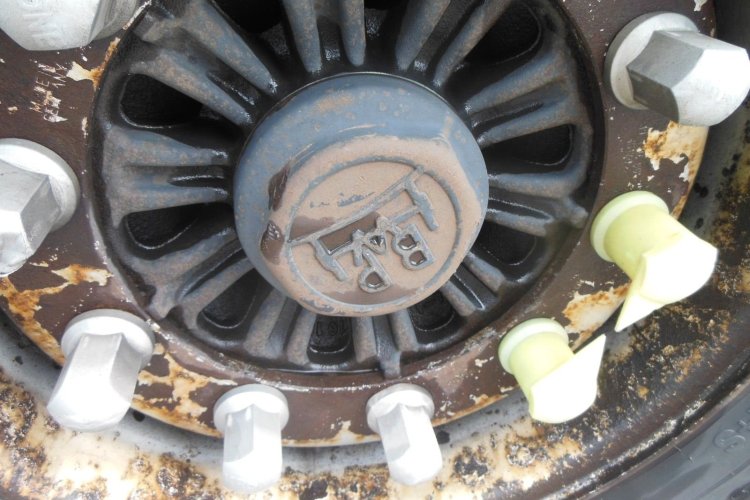 KRONE SD Mega Liner, Zvedací náprava