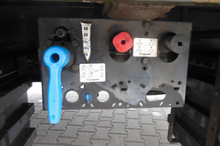 KRONE SD Mega Liner, Zvedací náprava