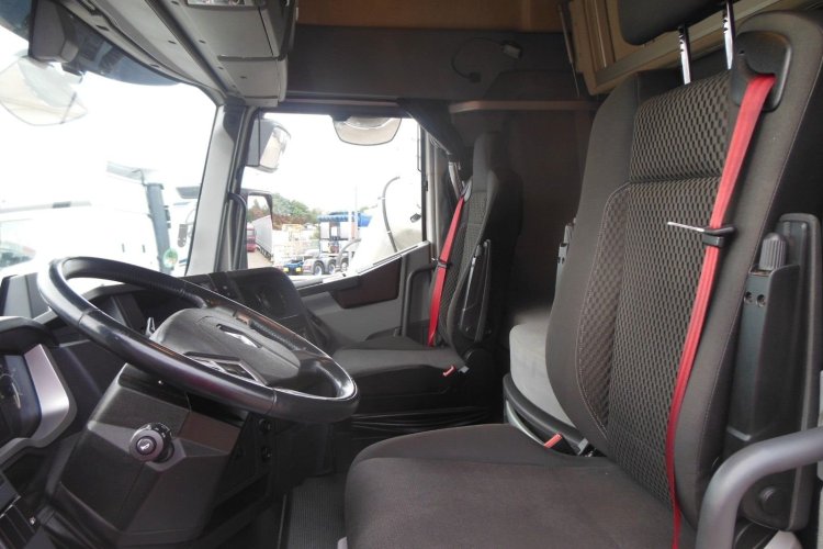 RENAULT T520, LowDeck, Comfort