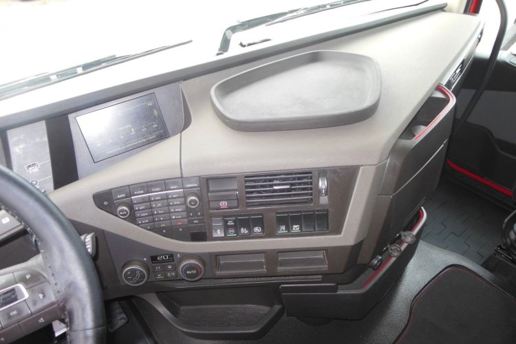 VOLVO FH 13/500, Globe XL, LowDeck, ParkCool