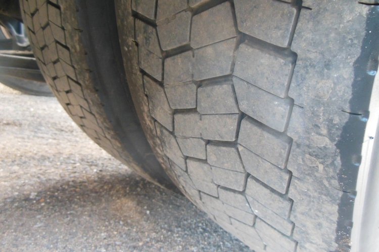 VOLVO FH 13/500, Globe XL, Hydraulika