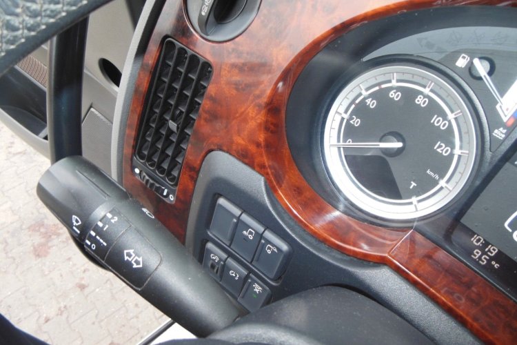 DAF XF 106.510 SSC, MANUÁL, RETARDÉR