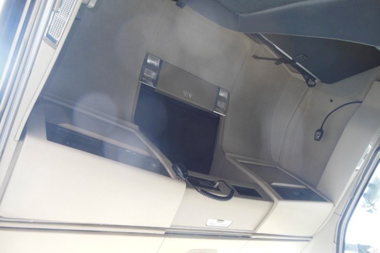 VOLVO FH 13/460, GLOBE XL