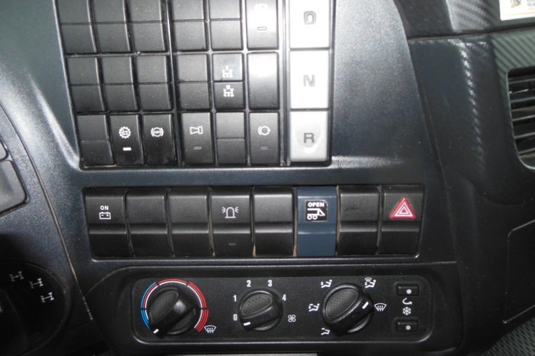 IVECO Trakker AD410T45, 8x8, Bordmatic, Závěs