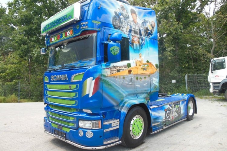 SCANIA R520, V8, TOP STAV!!