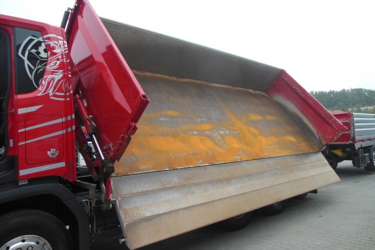 SCANIA R580, 8x4, Sklápěč S2, Palfinger PK19