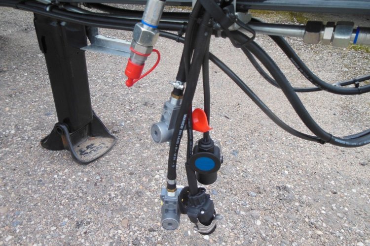 Schwarzmüller Z2, Nový-Neregistrovaný-Skladem přívěs pro nákladní přepravu