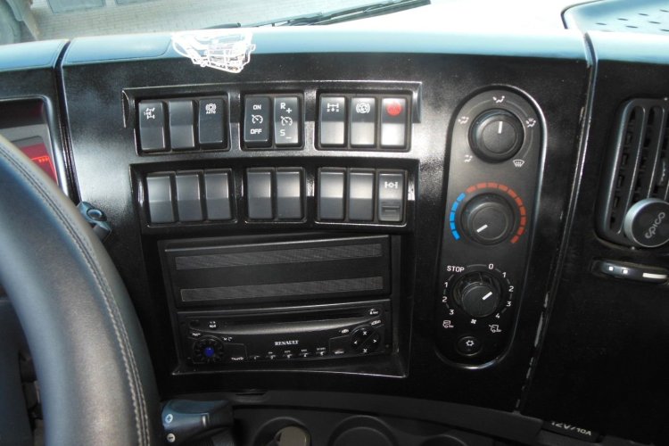 RENAULT PREMIUM 440.19 DXi