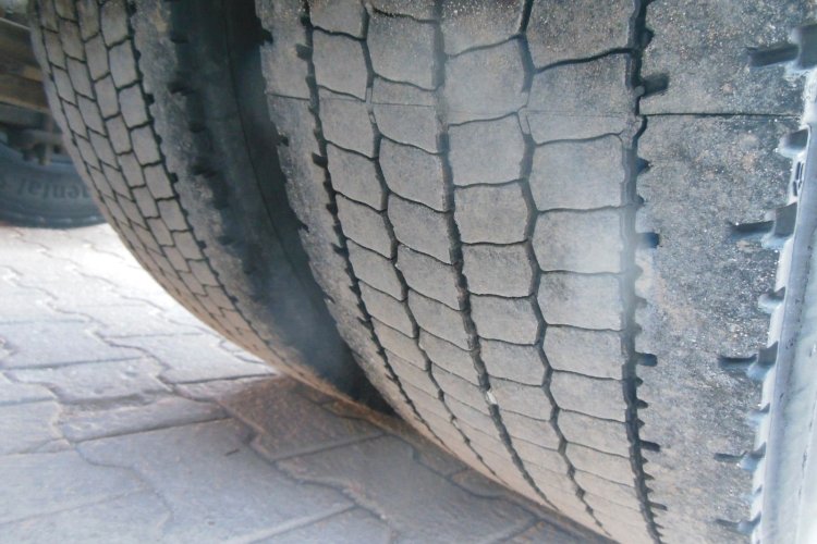 RENAULT PREMIUM 440.19 DXi