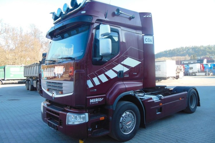 RENAULT PREMIUM 440.19 DXi