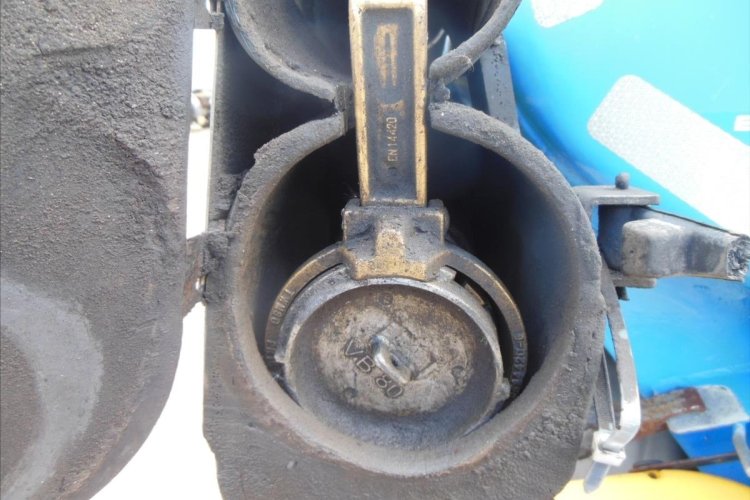 Willig-Haller, 24.589 l, 4 komory návěs pro nákladní přepravu