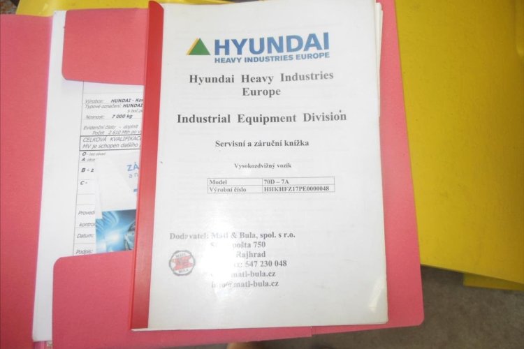 Hyundai 70D-7A