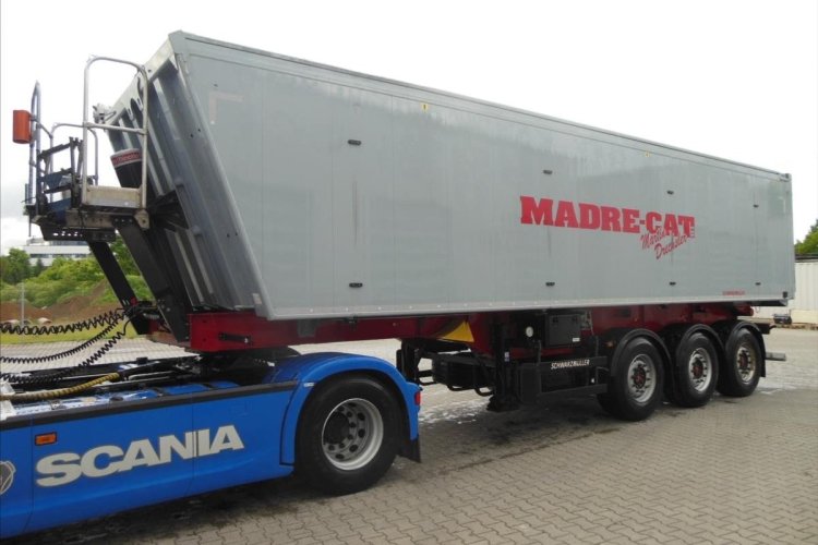 Schwarzmüller KIS 3/E, SAF, 49m3, Nápravy 9t