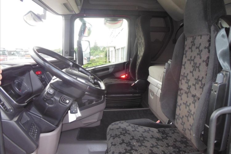 SCANIA R450, LowDeck, Retarder, Nezávislá klima