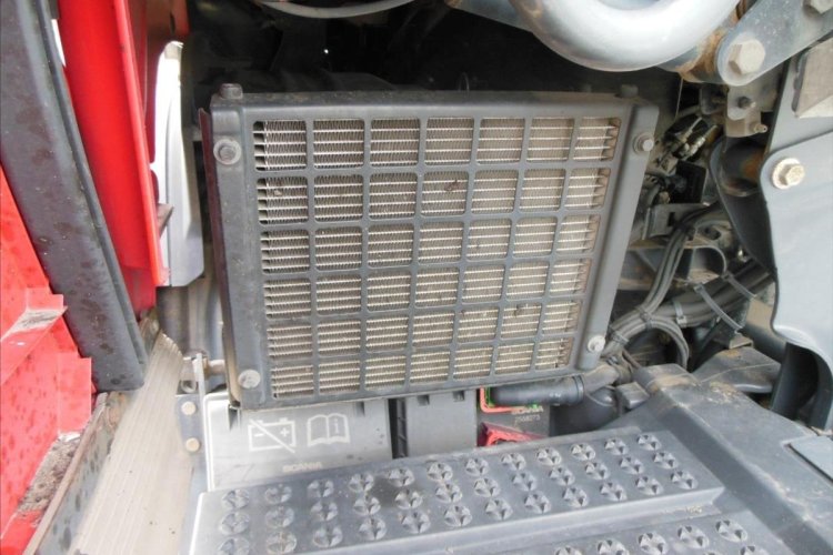 SCANIA R450, LowDeck, Retarder, Nezávislá klima