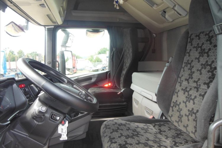 SCANIA R450, LowDeck, Retarder, Nezávislá klima