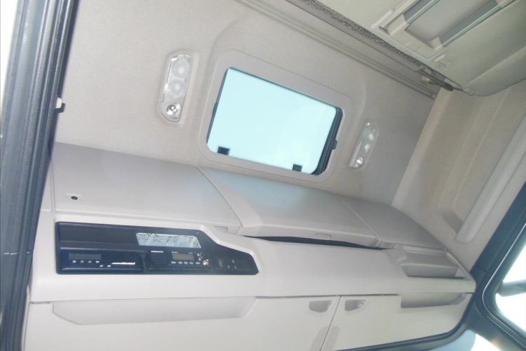 SCANIA R410,Standart,Retarder,Nezávislá klima