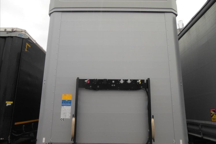 KÖGEL SN 24, SAF, Zvedací náprava návěs pro nákladní