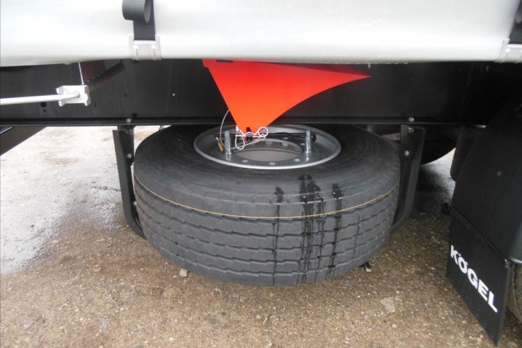 KÖGEL SN 24, SAF, Zvedací náprava návěs pro nákladní