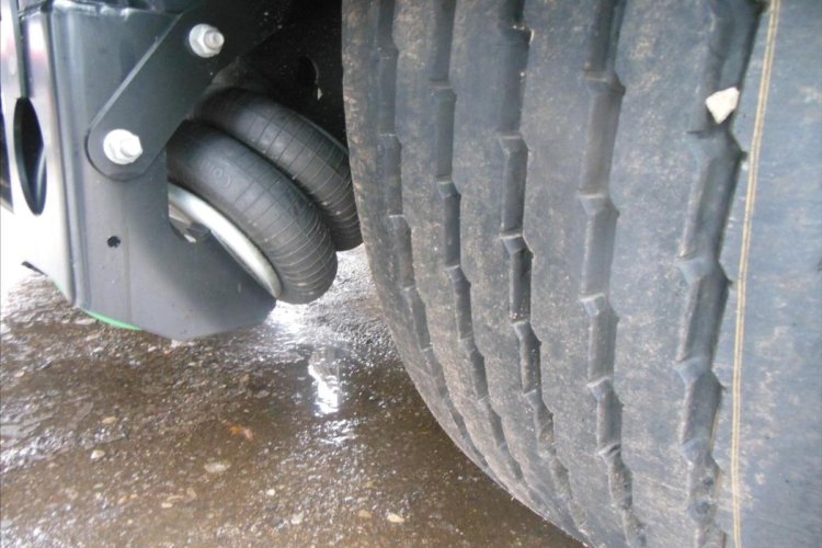 KÖGEL SN 24, SAF, Zvedací náprava návěs pro nákladní