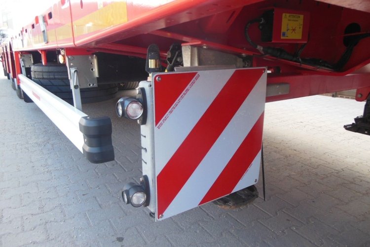 Kässbohrer K.SPA M 3, MEGA-PLATO-TELESKOP