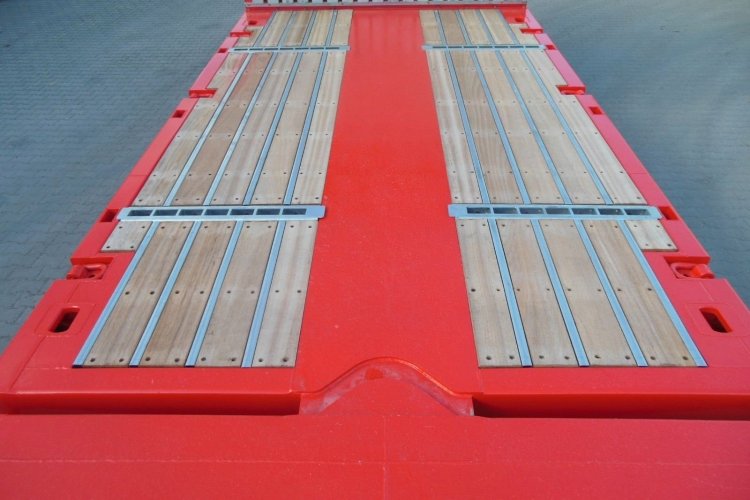 Kässbohrer K.SPA M 3, MEGA-PLATO-TELESKOP