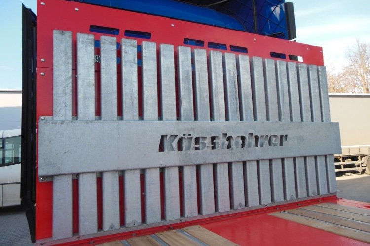 Kässbohrer K.SPA M 3, MEGA-PLATO-TELESKOP