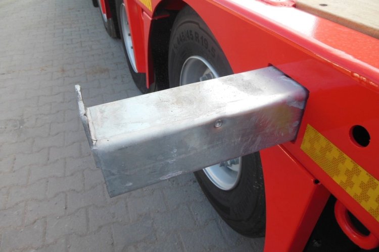 Kässbohrer K.SPA M 3, MEGA-PLATO-TELESKOP