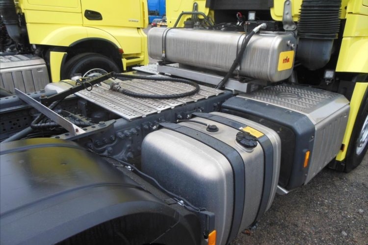 MERCEDES-BENZ 3353 Actros, 6x4, TRK, Souprava 120.000 kg