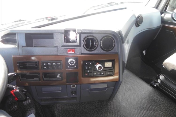 Renault T480, LowDeck