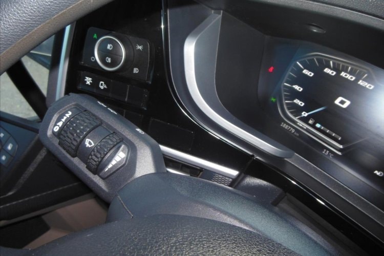 DAF XG 480, Hydraulika, Nezávislá klima