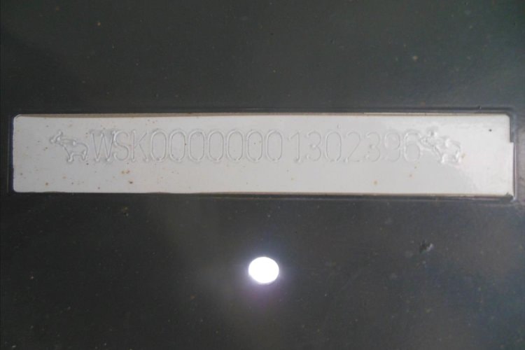 Schmitz SKI 24, 51m3, Nápravy 9t