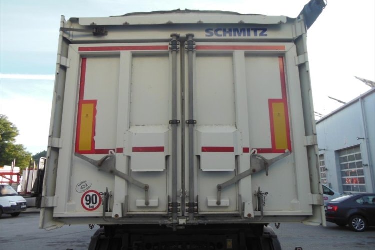 Schmitz SKI 24, 51m3, Nápravy 9t