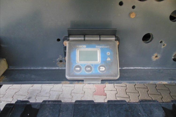 Schmitz SKI 24, 51m3, Nápravy 9t