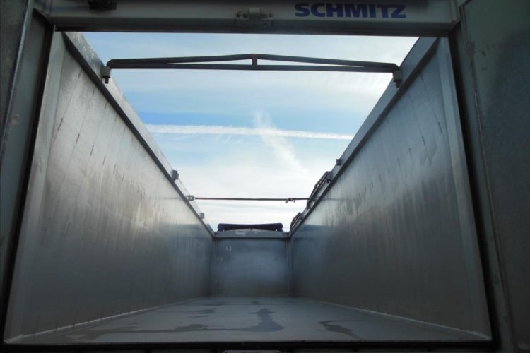 Schmitz SKI 24, 51m3, Nápravy 9t
