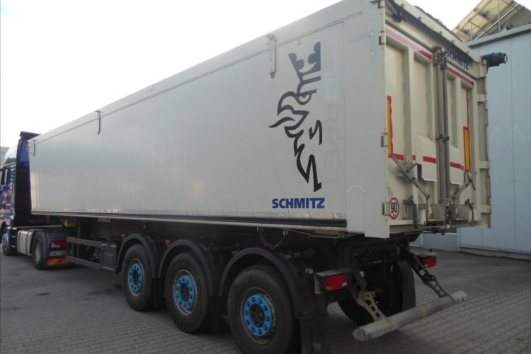 Schmitz SKI 24, 51m3, Nápravy 9t