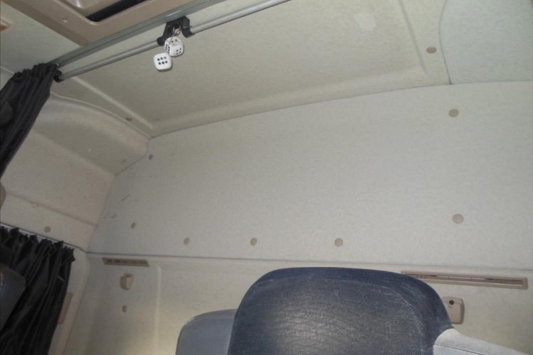 Mercedes-Benz 1843 Actros, Hydraulika