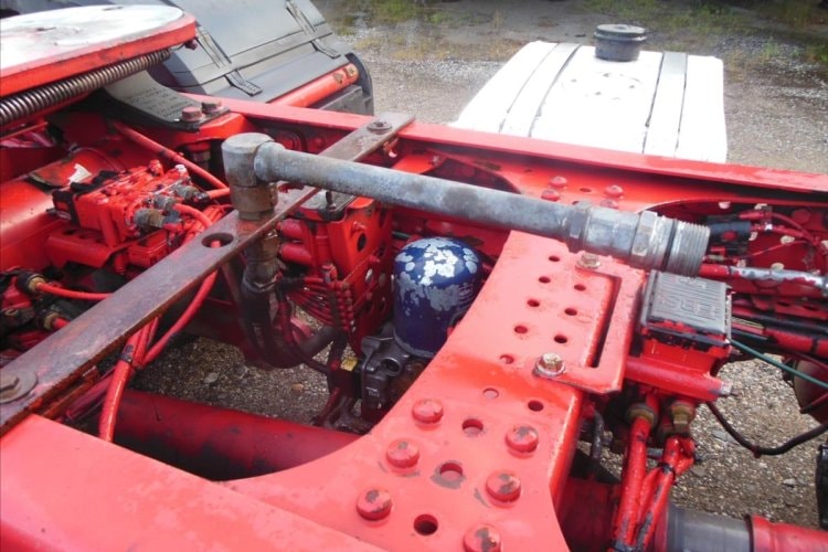 Mercedes-Benz 1843 Actros, Hydraulika