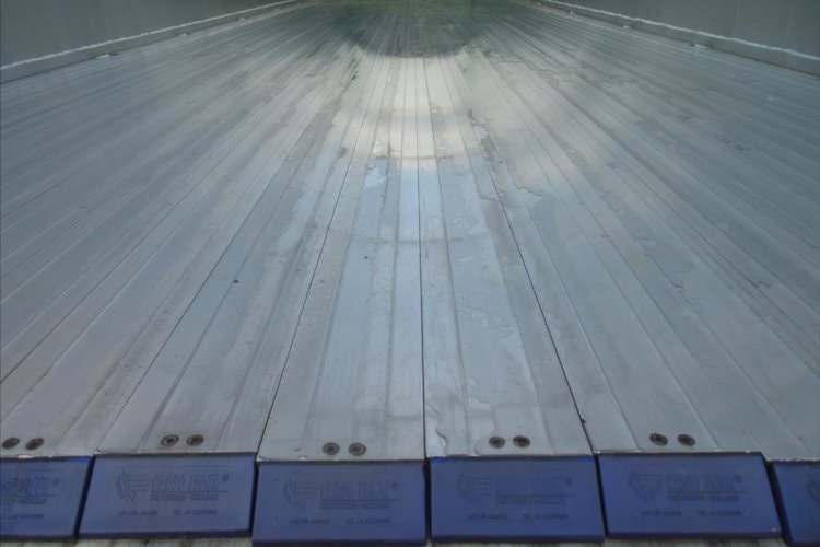 FLIEGL SDS 390, 95m3, SAF, 2 KUSY SKLADEM návěs pro nákladní